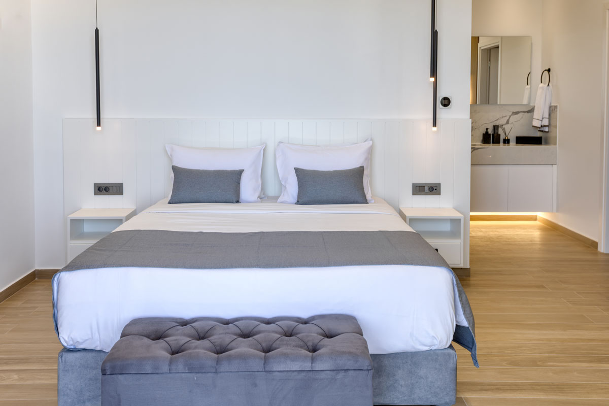 Zeus Luxury Villas